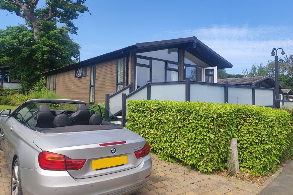 Lodge 12 Woodside Coastal Resort, Isle of Wight