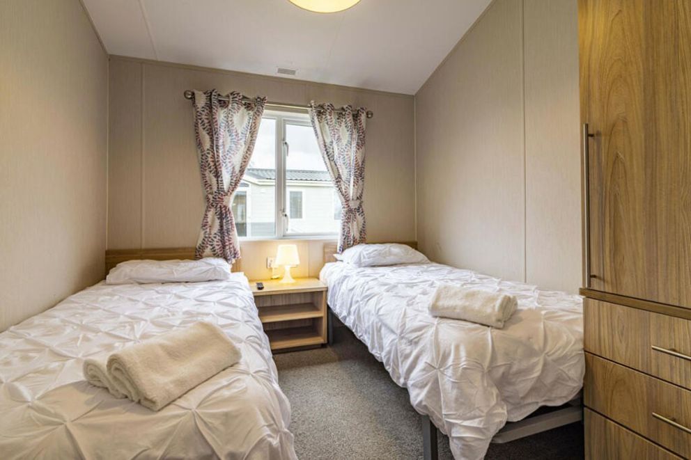 Merlin Point Plot 9, Tattershall Lakes