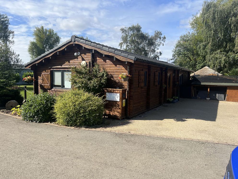 6 Merlin Point, Tattershall Lakes Country Park