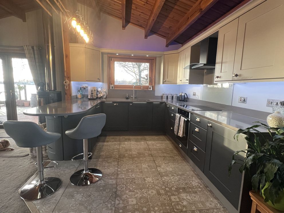6 Merlin Point, Tattershall Lakes Country Park
