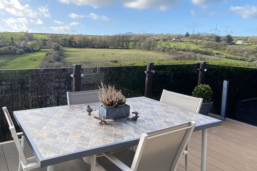 2 Rock Terrace, Juliots Well Lodge Retreat