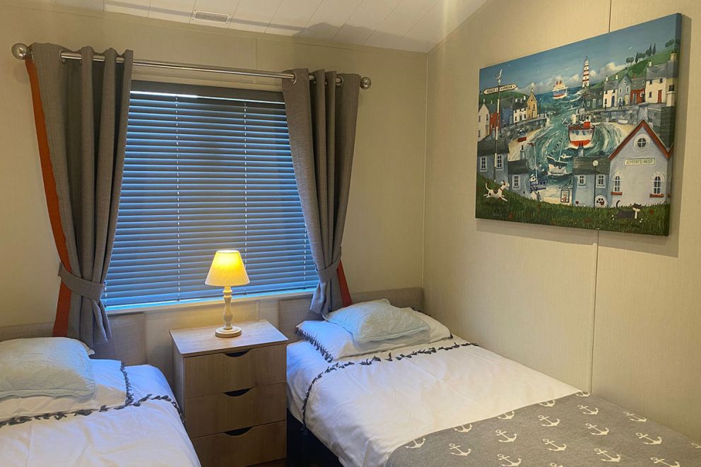 2 Rock Terrace, Juliots Well Lodge Retreat