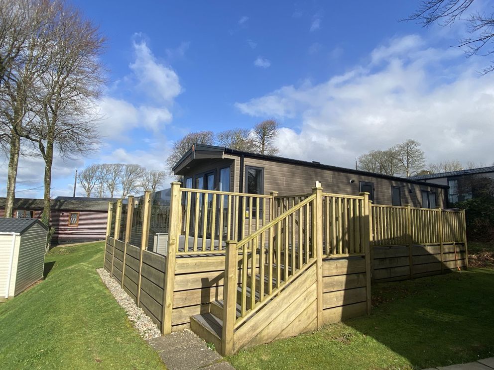 31 Central Park, Juliots Well Holiday Park