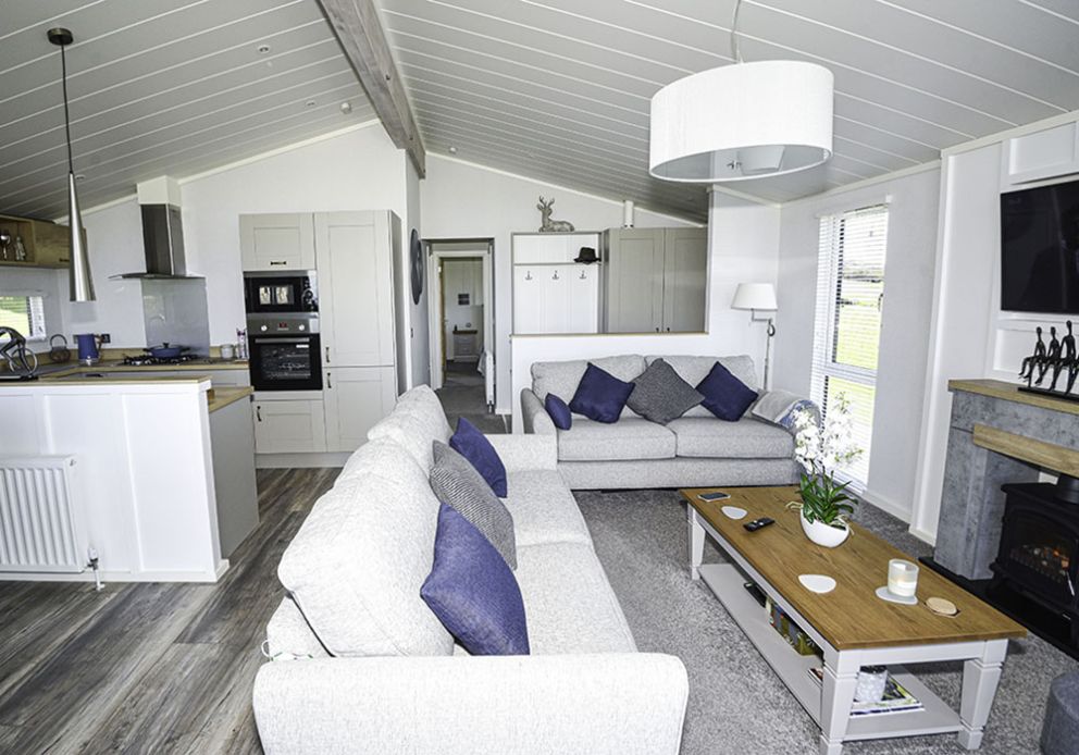 9 Woodside Luxury Lodges