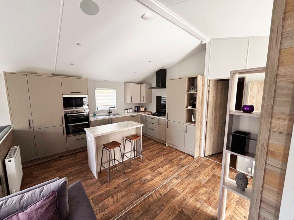 36 Loch Eck Country Lodges
