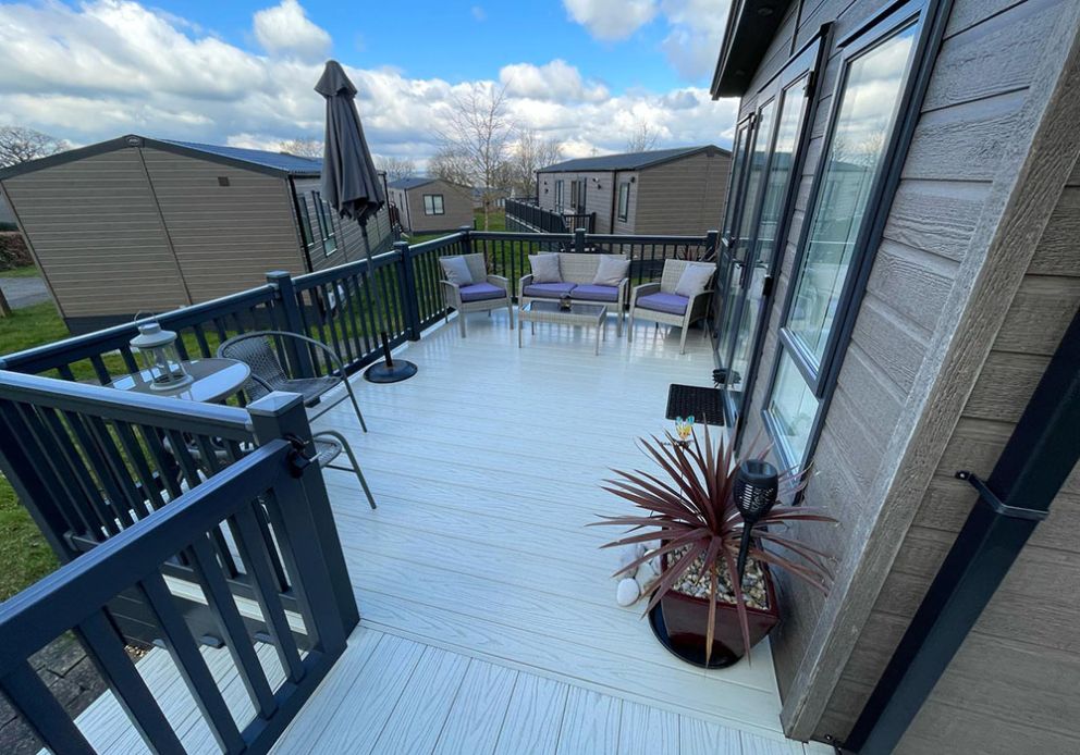 105 Hawkchurch Spa and Resort
