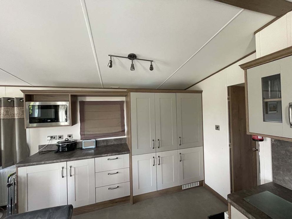Kingfisher, Appletree Holiday Park